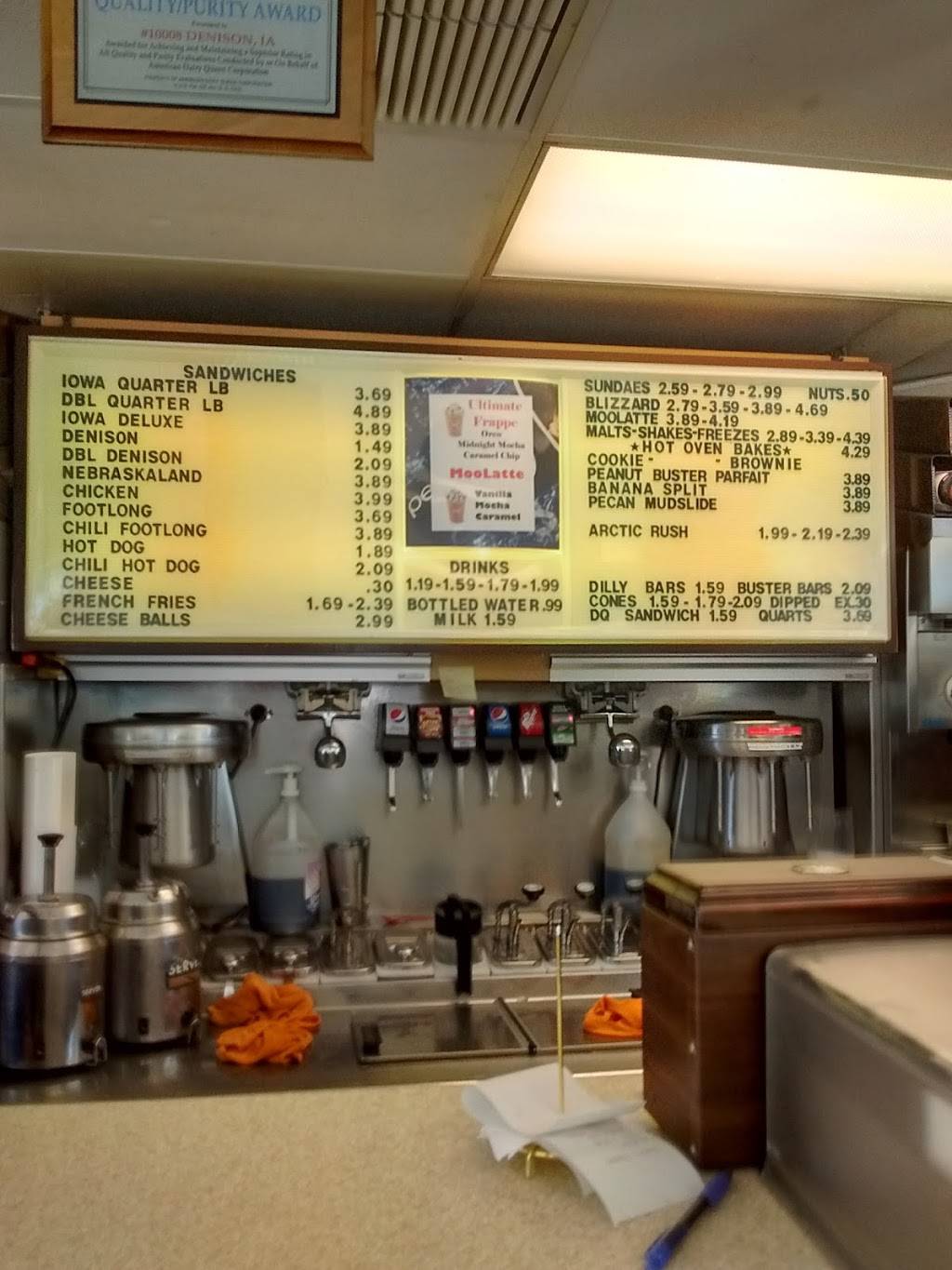 Dairy Queen Store | restaurant | 1015 4th Ave S, Denison, IA 51442, USA | 7122634910 OR +1 712-263-4910