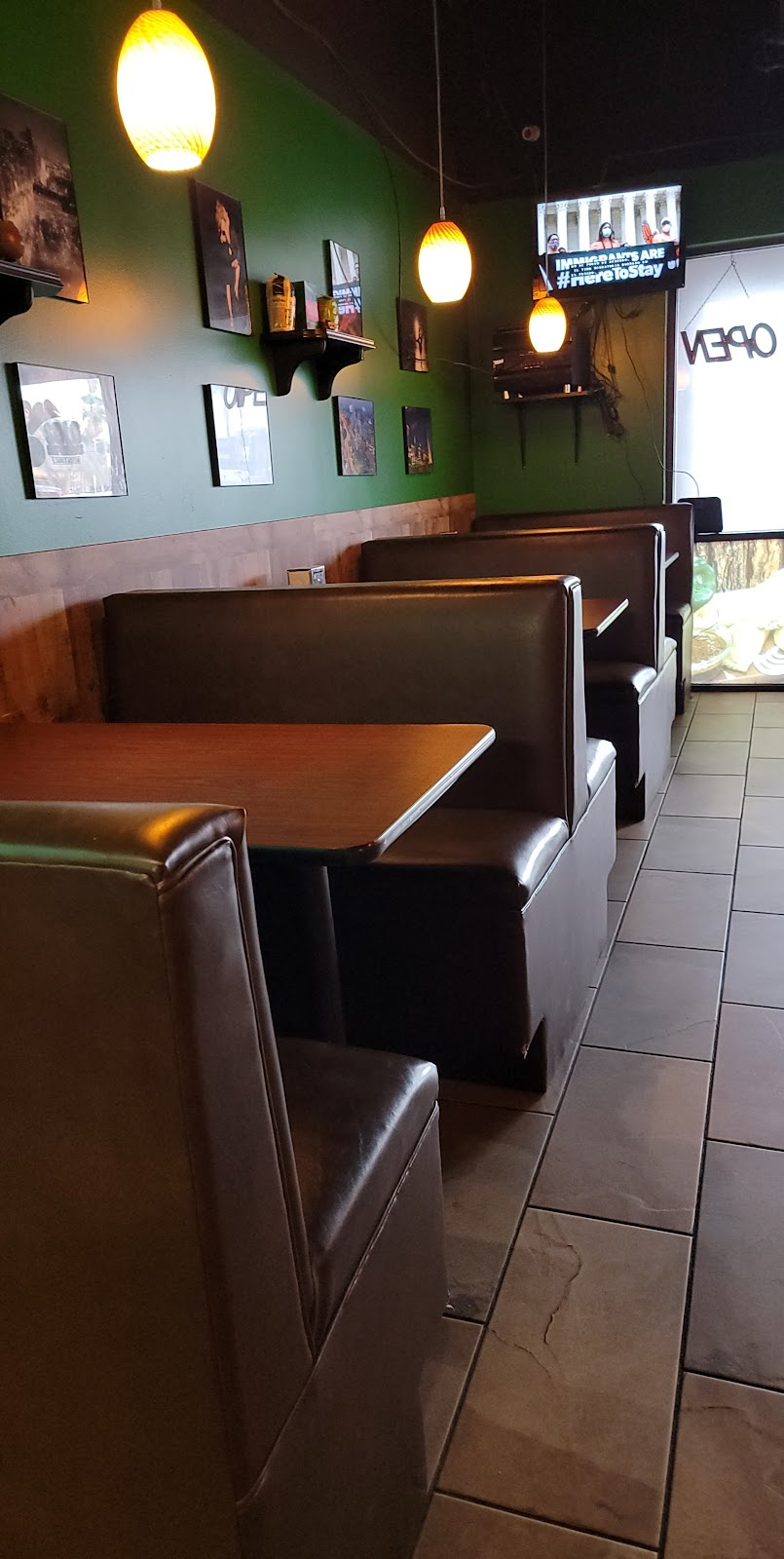 Solo Empanadas | restaurant | 4109 N 10th St, McAllen, TX 78504, USA | 9566861555 OR +1 956-686-1555