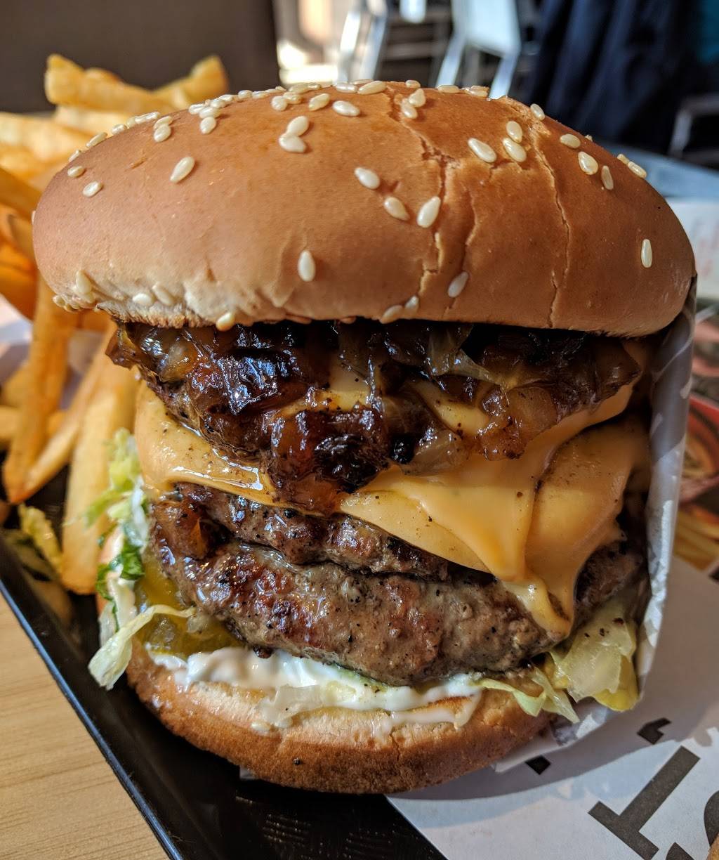 The Habit Burger Grill | meal takeaway | 1817 E Guadalupe Rd, Tempe, AZ 85283, USA | 4804568912 OR +1 480-456-8912