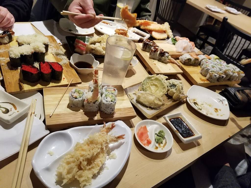 Samura Japanese Restaurant | restaurant | 281 Woodlawn Rd W, Guelph, ON N1H 7K7, Canada | 5197800910 OR +1 519-780-0910