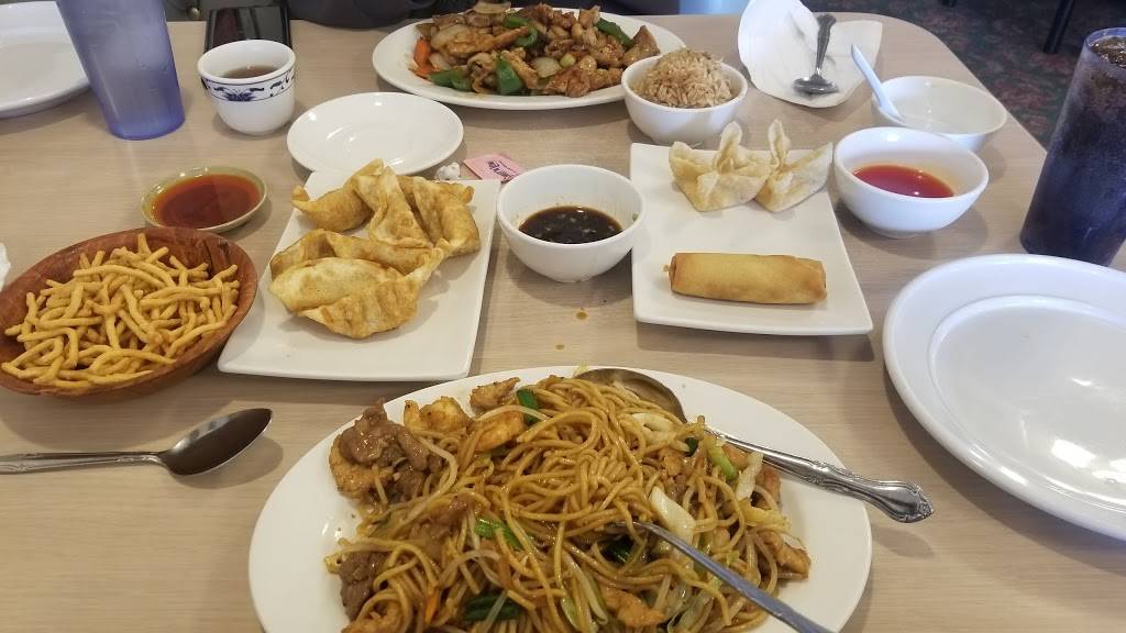 China Garden Restaurant | restaurant | 43430 CA-74 B, Hemet, CA 92544, USA | 9519275888 OR +1 951-927-5888