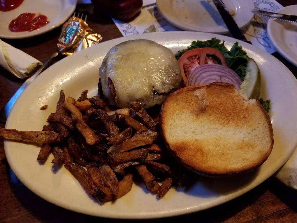 The Belfry | restaurant | VT-242, Montgomery Center, VT 05471, USA | 8023264400 OR +1 802-326-4400