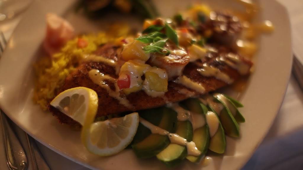 Continental Flambe | restaurant | 936 E New Haven Ave, Melbourne, FL 32901, USA | 3213726002 OR +1 321-372-6002