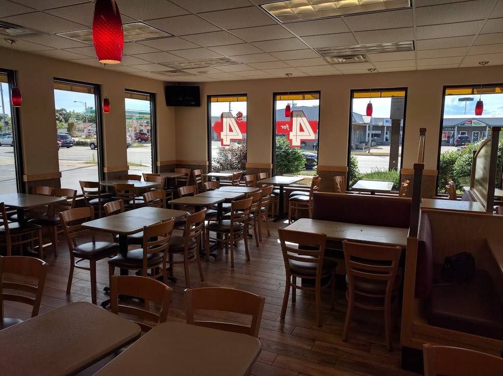 Wendys | restaurant | 112 N Lincoln Rd, Escanaba, MI 49829, USA | 9067895681 OR +1 906-789-5681