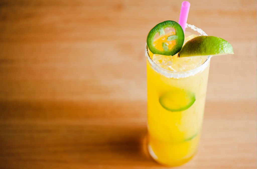 El Beso Mexican Restaurante & Cantina - Milwaukee | restaurant | 909 W Layton Ave, Milwaukee, WI 53221, USA | 4144553534 OR +1 414-455-3534