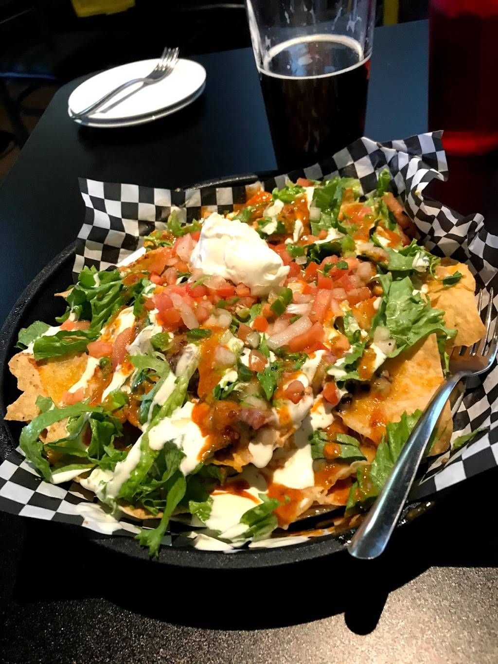 Bootys Wings Burgers & Beer | restaurant | 13375 W McDowell Rd Suite #101, Goodyear, AZ 85395, USA | 6234404739 OR +1 623-440-4739