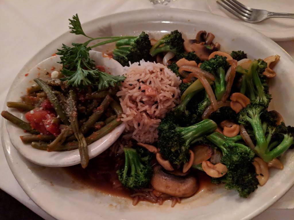 Timberline Inn | restaurant | 33141 School St, Dowagiac, MI 49047, USA | 2697826362 OR +1 269-782-6362