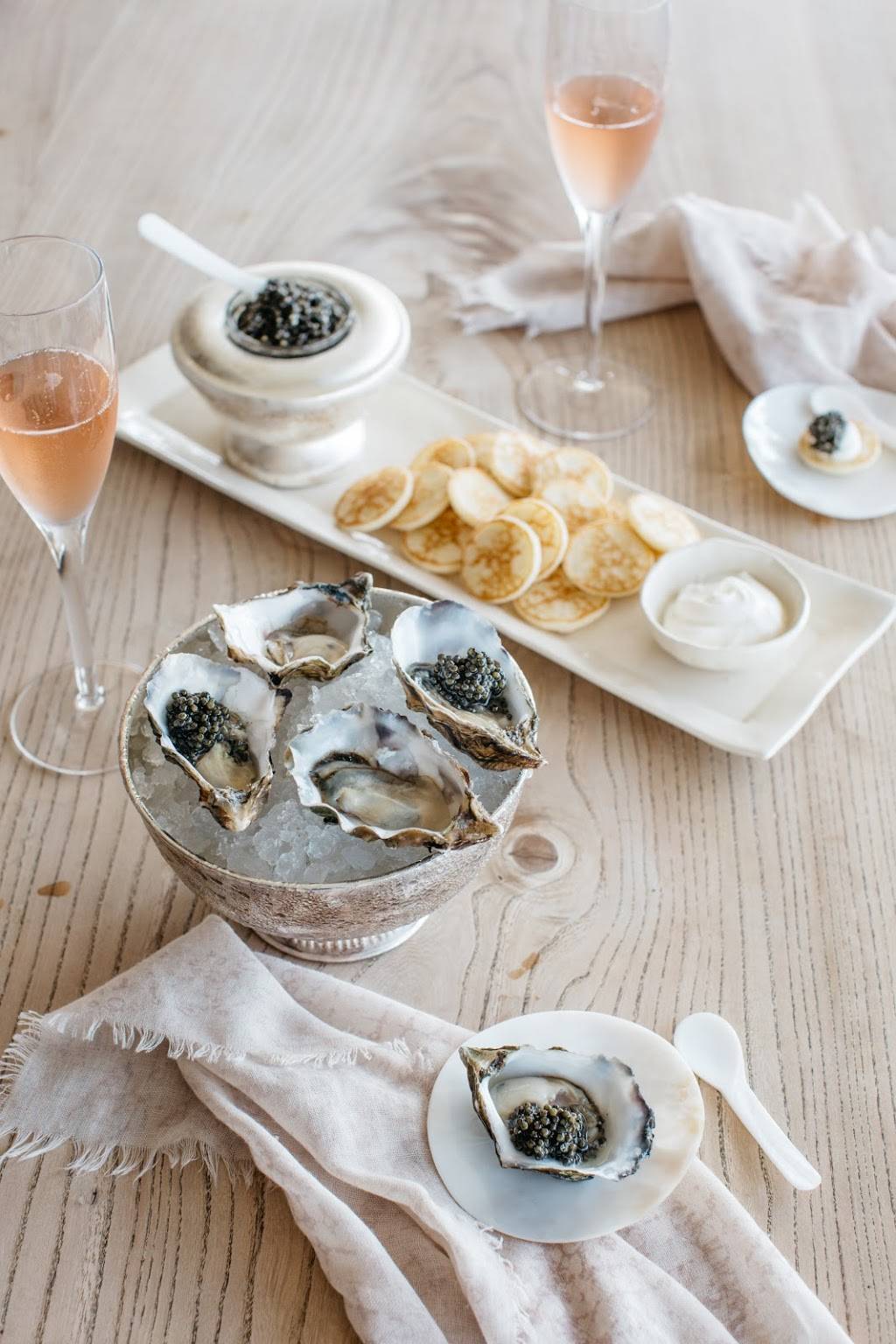 Bump Bar | restaurant | 1403 Bridgeway B, Sausalito, CA 94965, USA | 4153320826 OR +1 415-332-0826