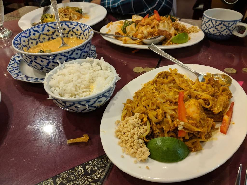 Thai Pepper | restaurant | 2 Fisherman Dr Unit 41, Brampton, ON L7A 1B5, Canada | 9058406255 OR +1 905-840-6255