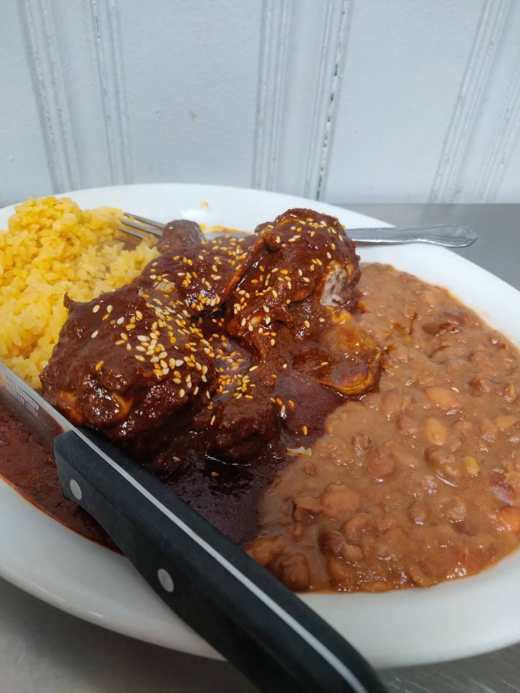 Tixteco Mexican Restaurant | restaurant | 2216 S 16th St, Omaha, NE 68108, USA | 4023159766 OR +1 402-315-9766