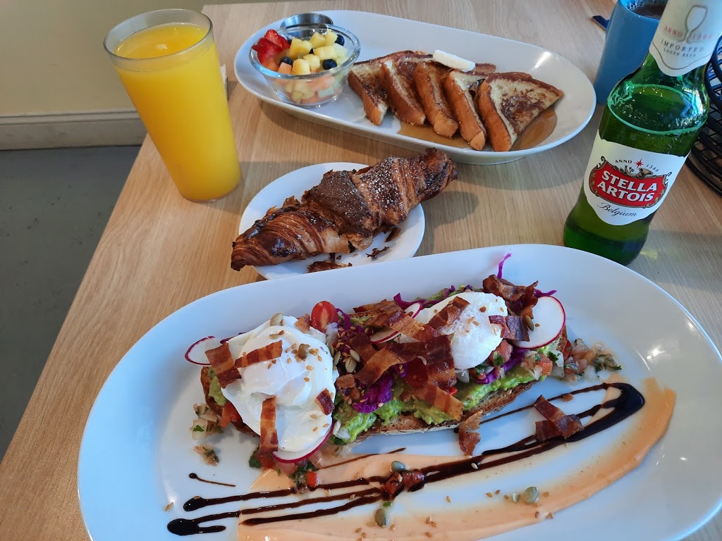 Lovely Square | restaurant | 6559 Gateway Ave, Sarasota, FL 34231, USA | 9417242512 OR +1 941-724-2512