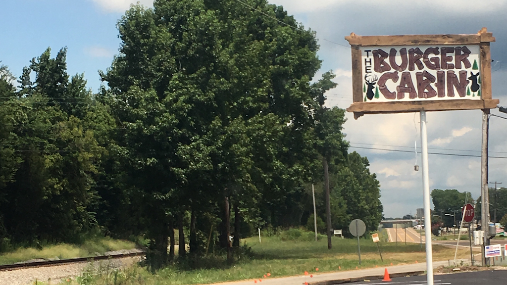 The Burger Cabin | restaurant | 20905 E Main St, Huntingdon, TN 38344, USA | 7315353437 OR +1 731-535-3437
