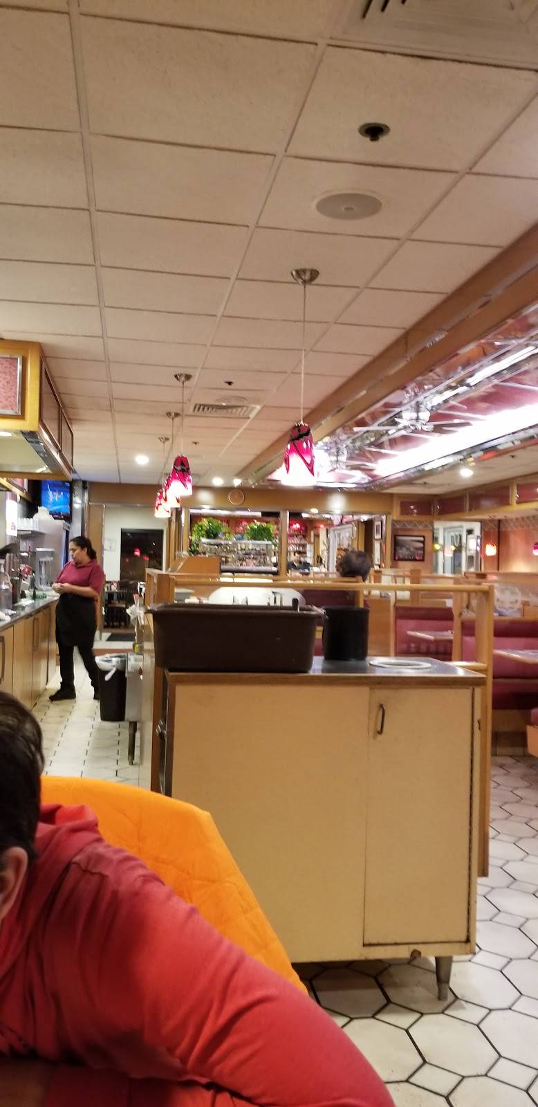 Alexandria Corporation | restaurant | 374 E Main St, Branford, CT 06405, USA | 2034887795 OR +1 203-488-7795