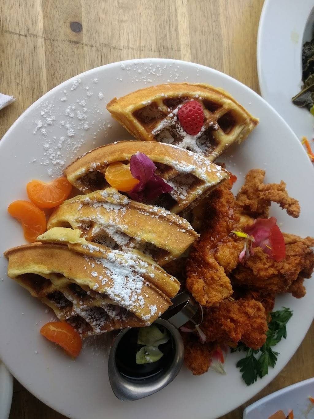 Ivy Moon Restaurant | restaurant | 3112 Market St, Oakland, CA 94608, USA | 5107359115 OR +1 510-735-9115