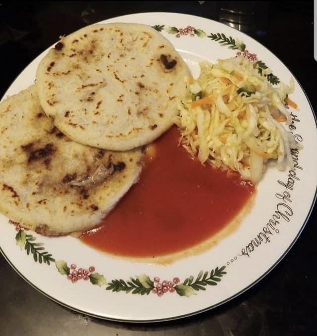 El Rinconcito Salvadoreño de Kansas City | restaurant | 4741 Parallel Pkwy, Kansas City, KS 66104, USA | 9134002112 OR +1 913-400-2112