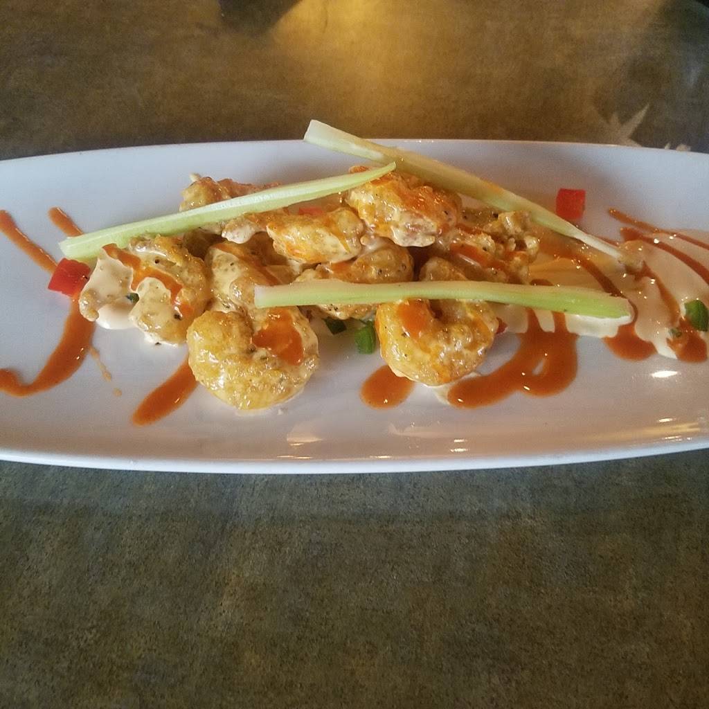 Lynchburg Legends Bar & Grill | restaurant | 5069 Sanderlin Ave, Memphis, TN 38117, USA | 9019697777 OR +1 901-969-7777