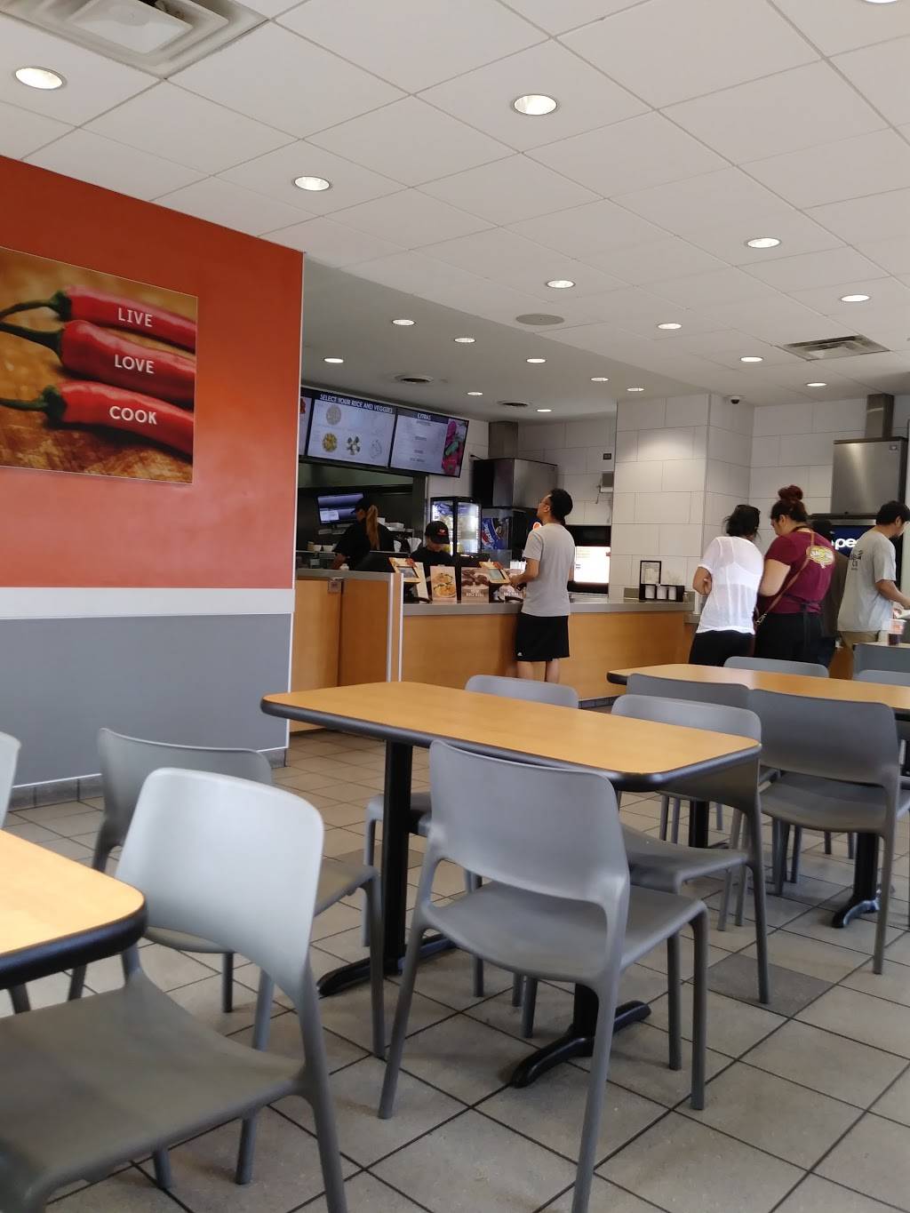 Yoshinoya Lincoln Heights | restaurant | 2500 Pasadena Ave, Los Angeles, CA 90031, USA | 3232229705 OR +1 323-222-9705