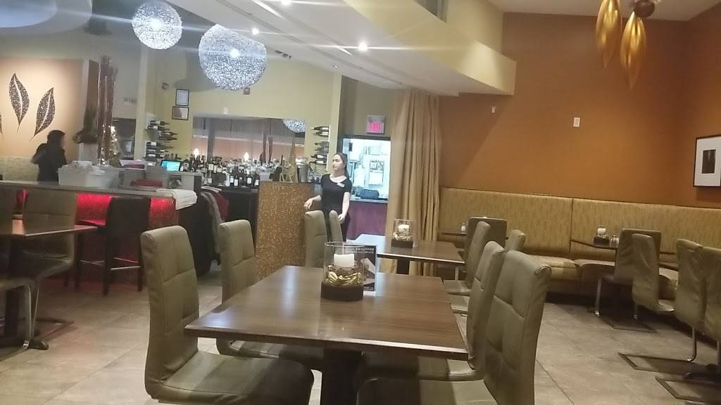 L.A. Town Grill | restaurant | 5975 Malden Rd #5, Windsor, ON N9H 1S7, Canada | 5192508383 OR +1 519-250-8383