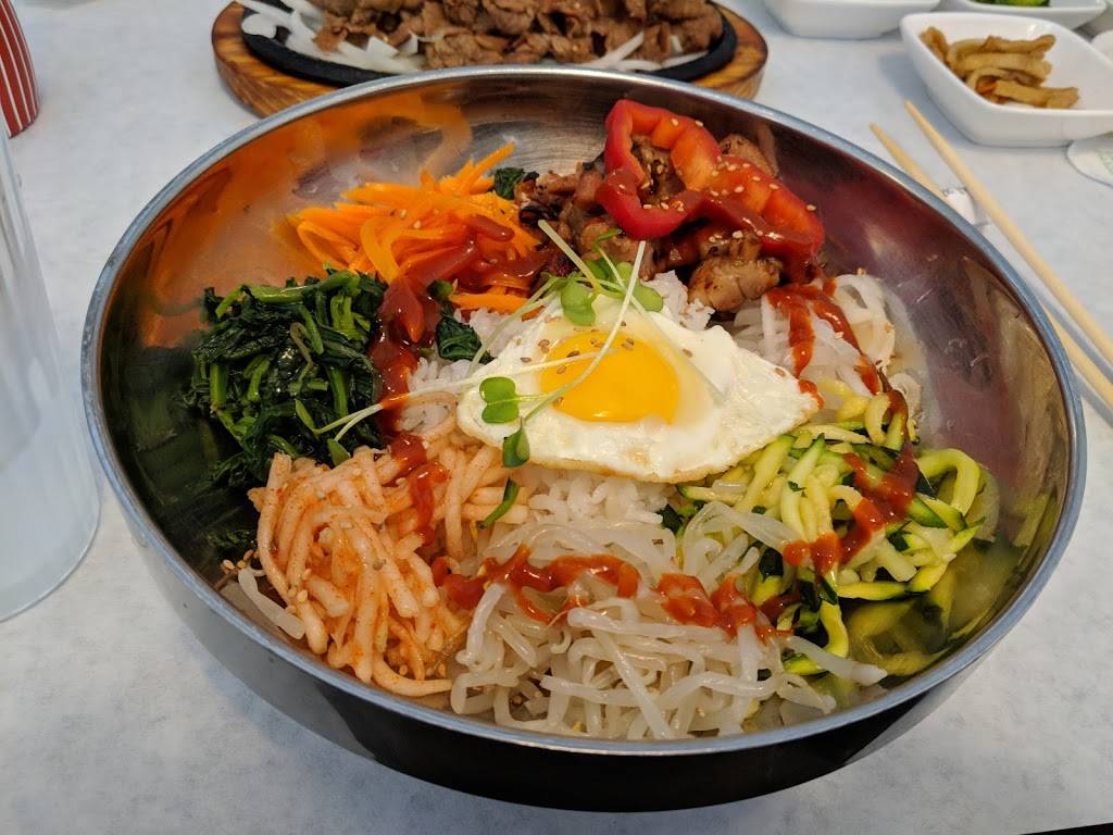 Sesame | restaurant | 1355 Broadway, Burlingame, CA 94010, USA | 6503473717 OR +1 650-347-3717