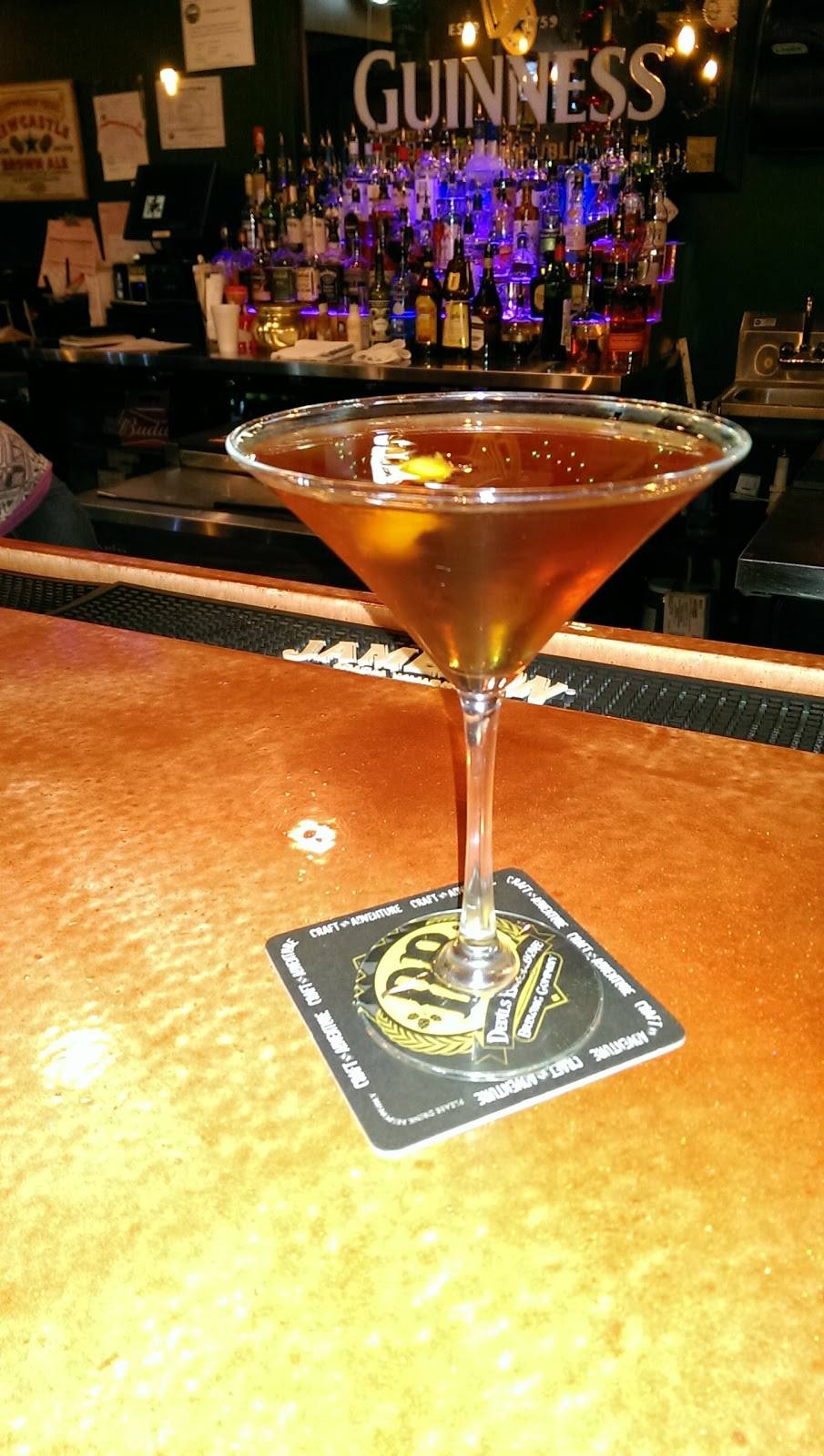 Leapin Leprechuan | restaurant | 101 Market St, Chattanooga, TN 37402, USA | 4237779097 OR +1 423-777-9097