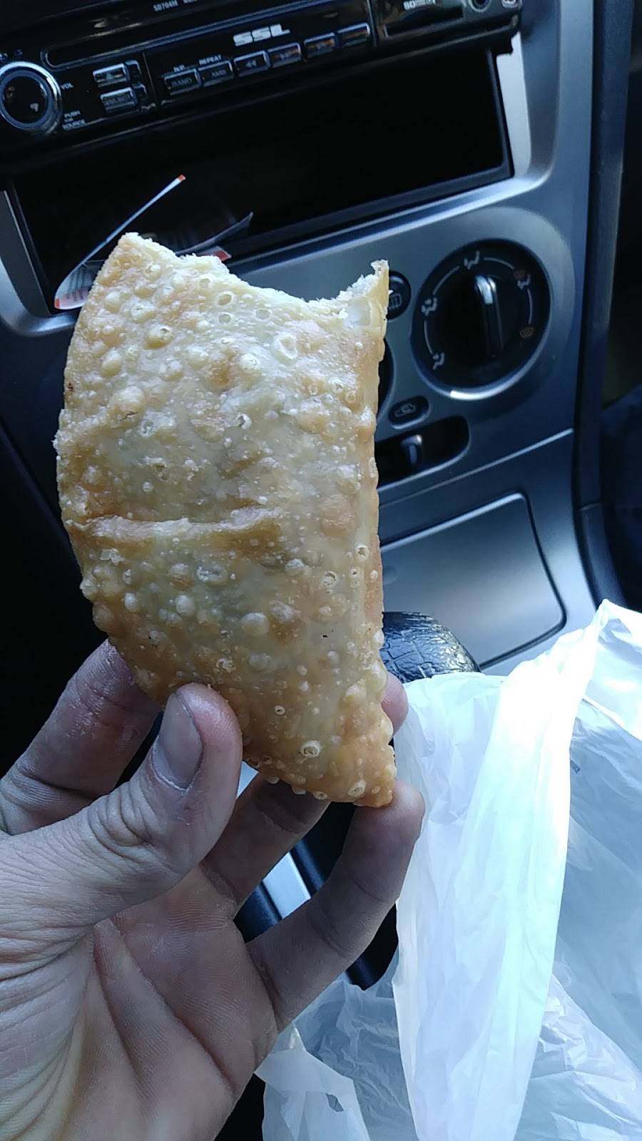 Little Puerto Rico | restaurant | 1400 Thomaston Ave, Waterbury, CT 06704, USA | 2037555515 OR +1 203-755-5515