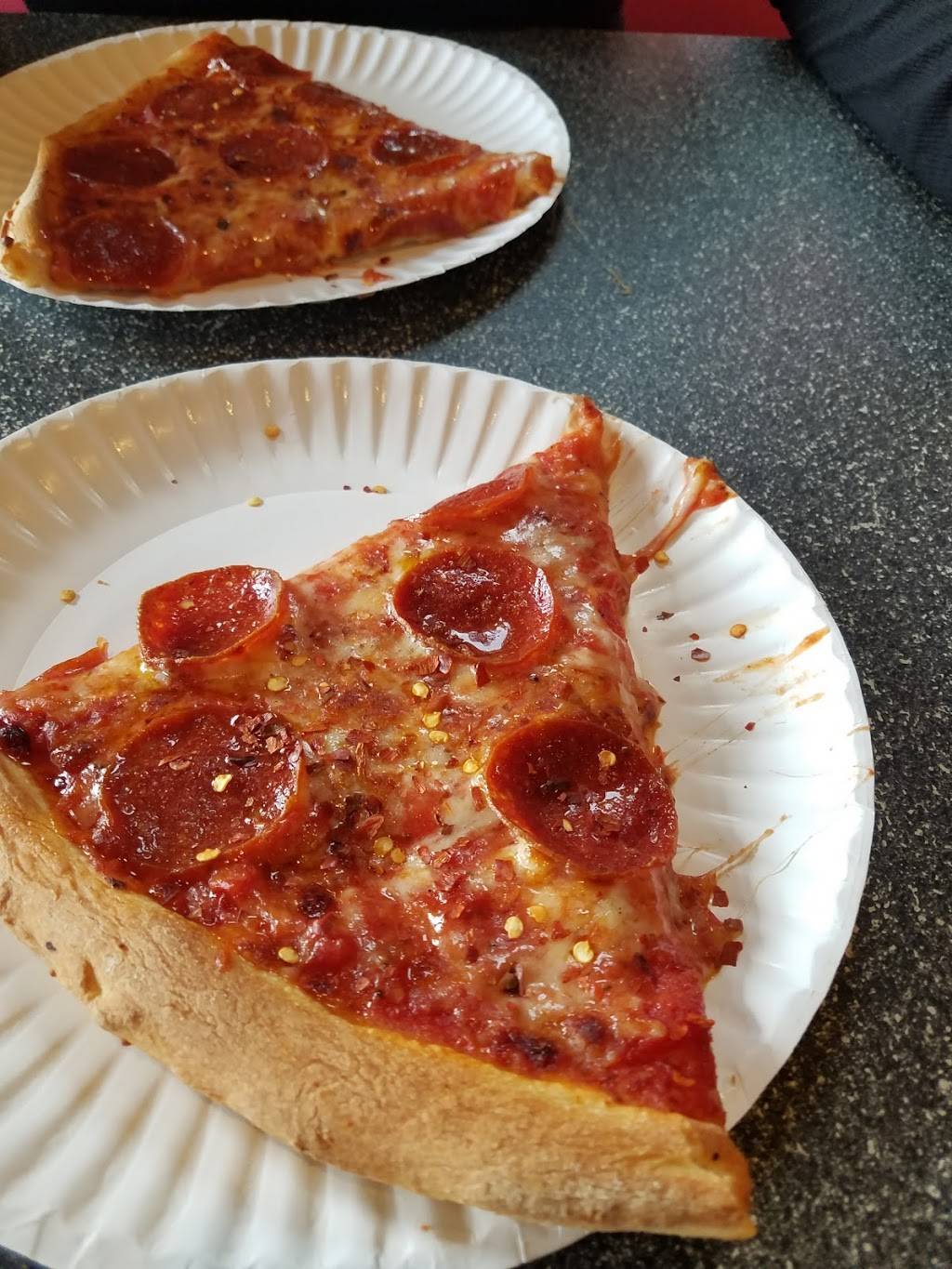 Bills Pizza | restaurant | 177 Commercial St, Portland, ME 04101, USA | 2077746166 OR +1 207-774-6166