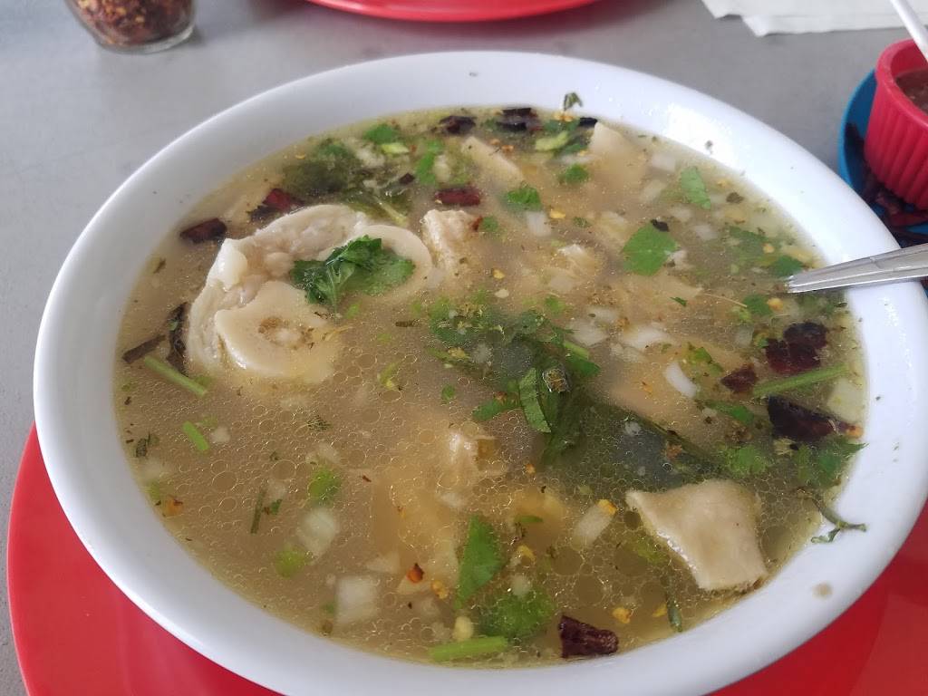 Restaurant Carnitas Becerra | restaurant | Los Angeles, CA 90001, USA | 3235743375 OR +1 323-574-3375