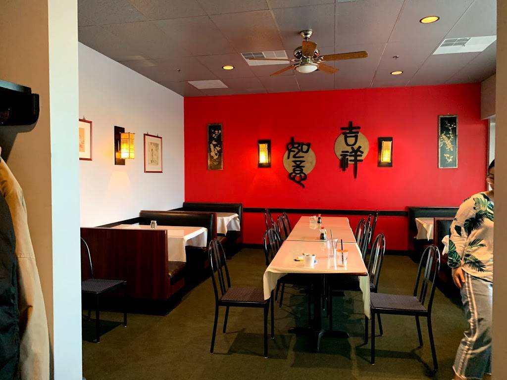Golden Palace | restaurant | 4040 N 132nd St, Omaha, NE 68164, USA | 4024932777 OR +1 402-493-2777
