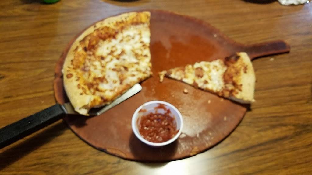 Pizza Hut | restaurant | 2245 US-1, North Brunswick Township, NJ 08902, USA | 7329400808 OR +1 732-940-0808