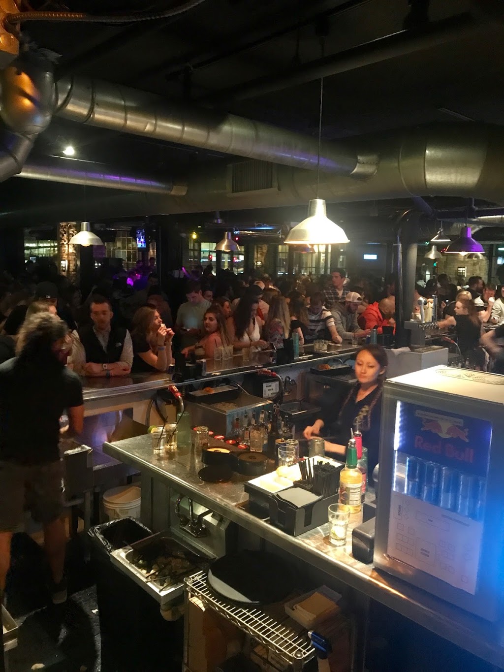 Mojos Dueling Piano Bar & Restaurant | restaurant | 180 Monroe Ave NW, Grand Rapids, MI 49503, USA | 6167769000 OR +1 616-776-9000