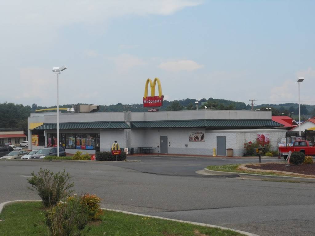 McDonalds | cafe | 953 E Stuart Dr, Galax, VA 24333, USA | 2762369791 OR +1 276-236-9791