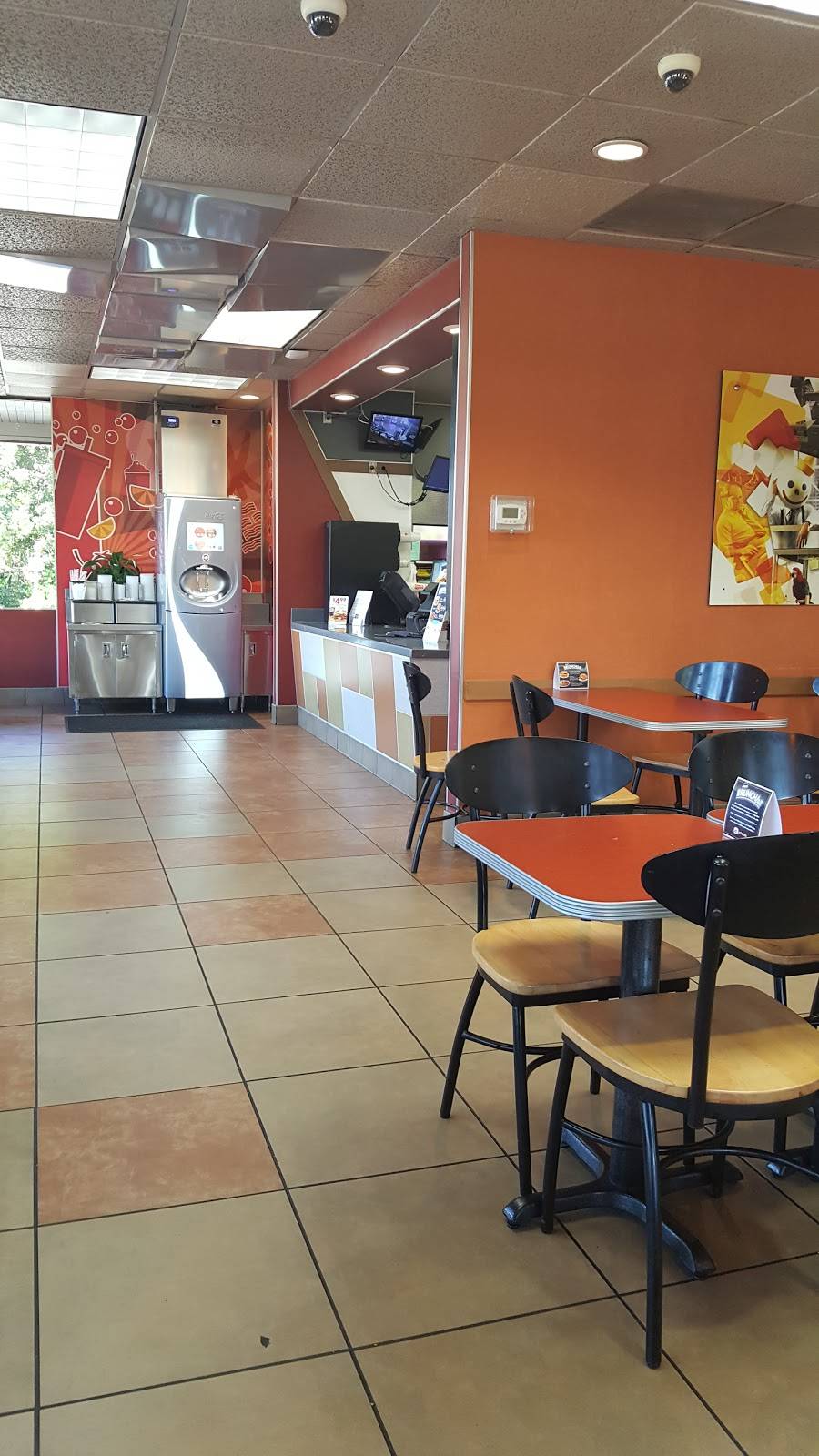 Jack in the Box | restaurant | 1655 Capalina Rd, San Marcos, CA 92069, USA | 7607449144 OR +1 760-744-9144