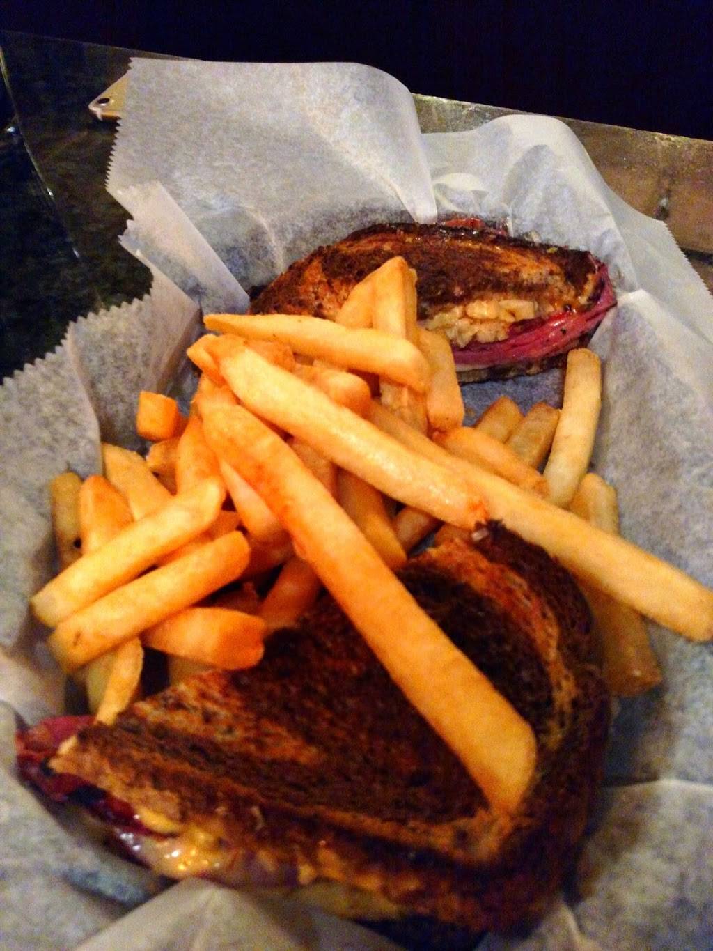 Capones Prohibition Pub & Pizzeria | restaurant | 1229 Washington St, Weymouth, MA 02189, USA | 7813400033 OR +1 781-340-0033