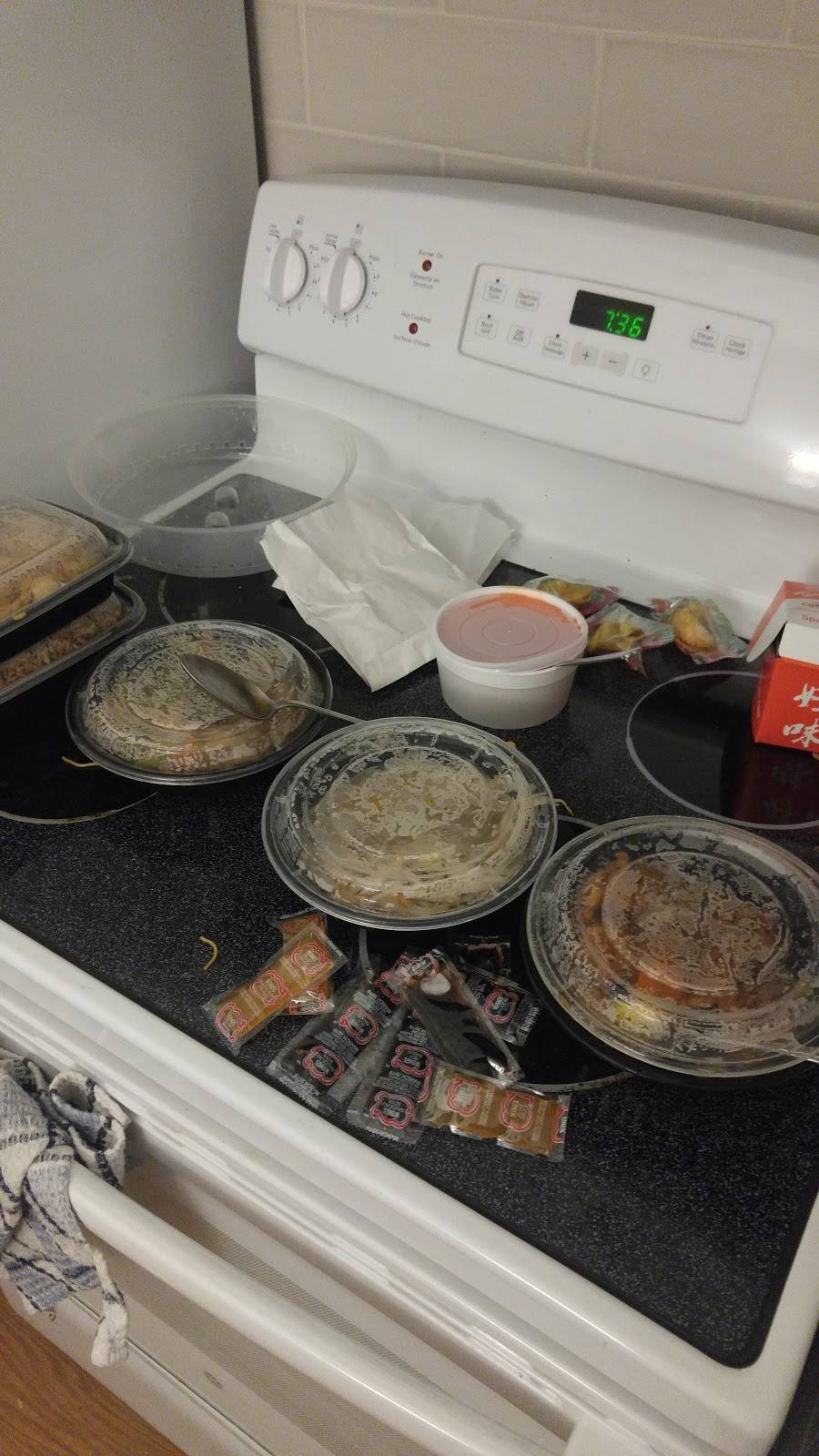 University Garden Chinese Cuisine | restaurant | 425 University Ave, Waterloo, ON N2K 3J4, Canada | 5195697588 OR +1 519-569-7588