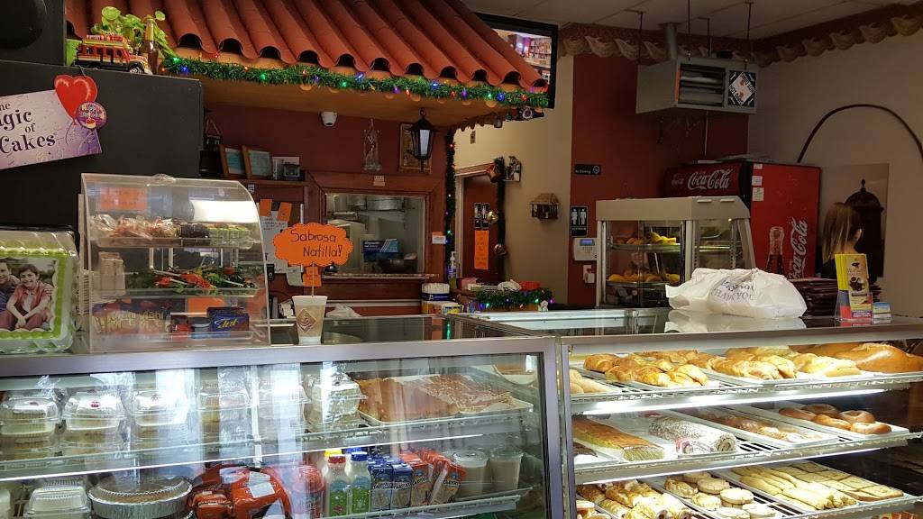 Mi Pueblo Restaurant & Bakery | restaurant | 1222 State St, Bridgeport, CT 06605, USA | 2033324408 OR +1 203-332-4408