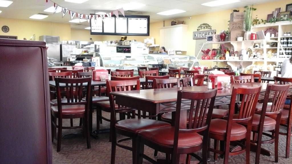 Bakers Nook Cafe | restaurant | 127 Easy Shopping Pl, Elkhart, IN 46516, USA | 5749707445 OR +1 574-970-7445