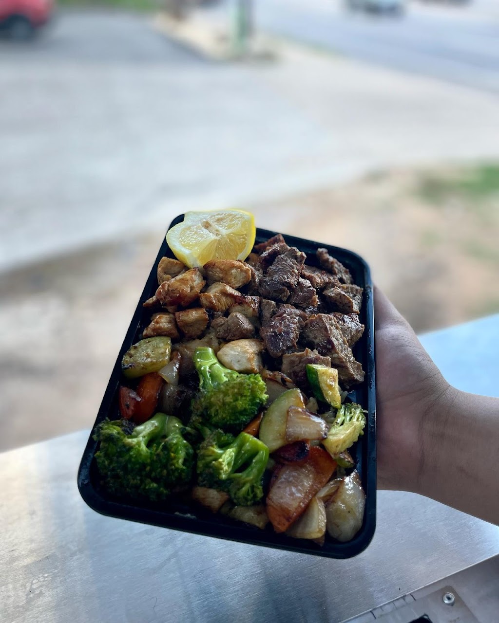 Bachi De Cunados | restaurant | 2426 Webberville Rd, Austin, TX 78702, USA | 5125879574 OR +1 512-587-9574