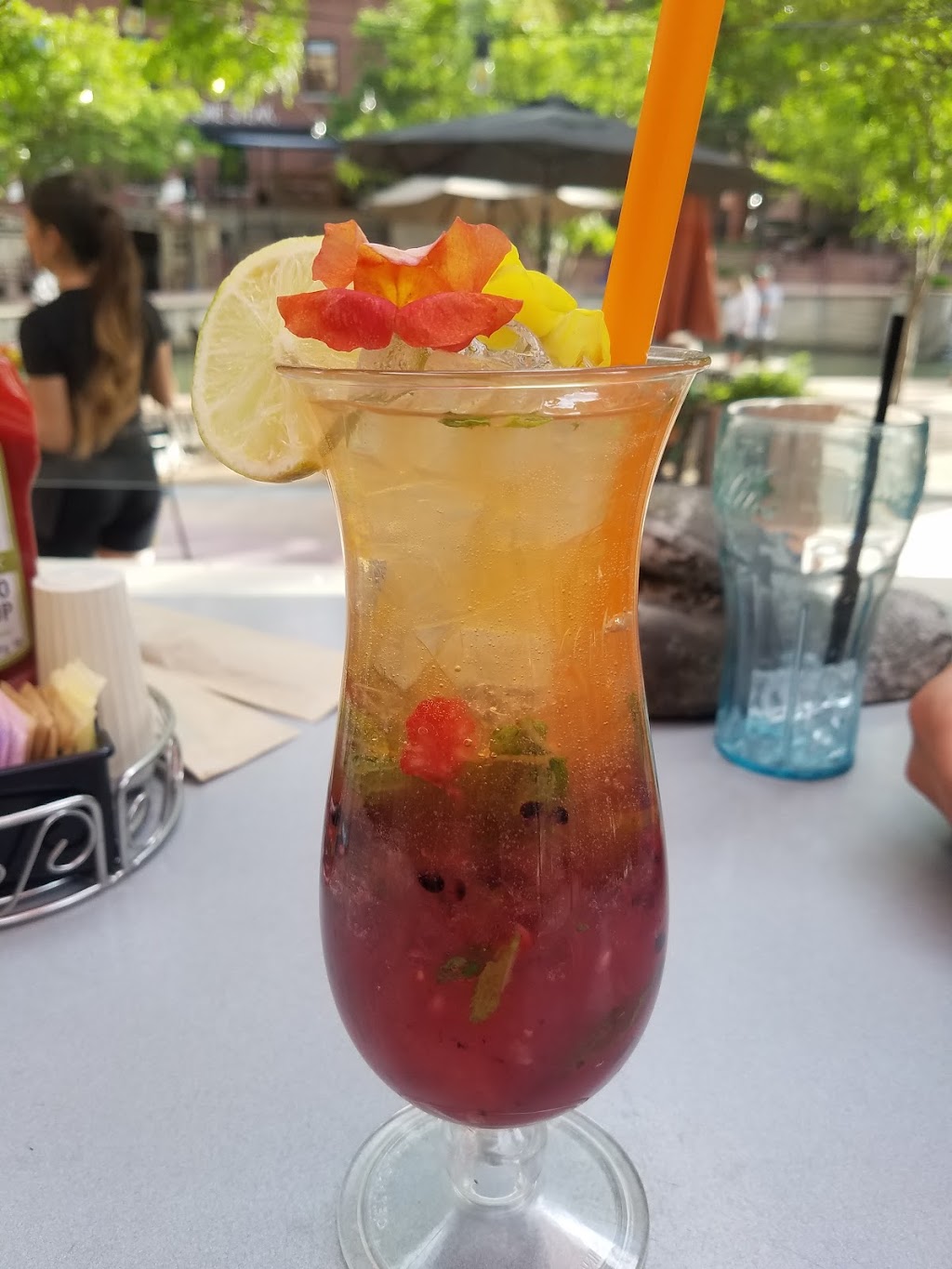 1129 Spirits & Eatery | restaurant | 115 E Riverwalk #100, Pueblo, CO 81003, USA | 7194001129 OR +1 719-400-1129