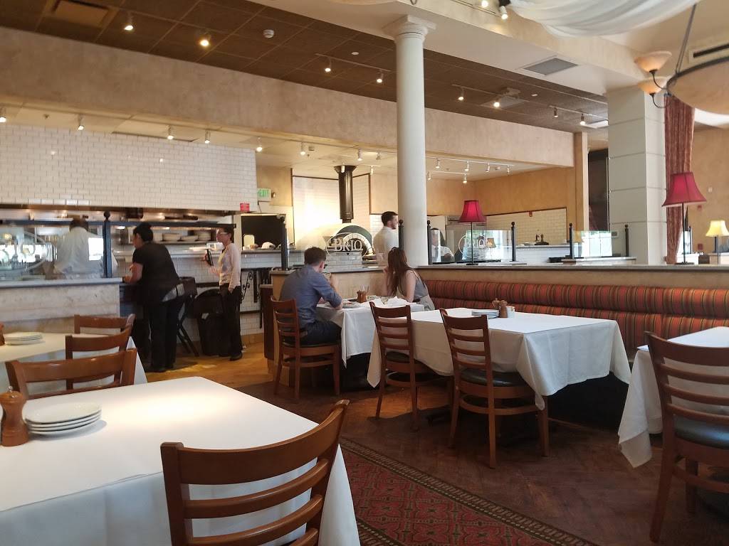 BRIO | restaurant | 3710 U.S. 9, Freehold, NJ 07728, USA | 7326831045 OR +1 732-683-1045