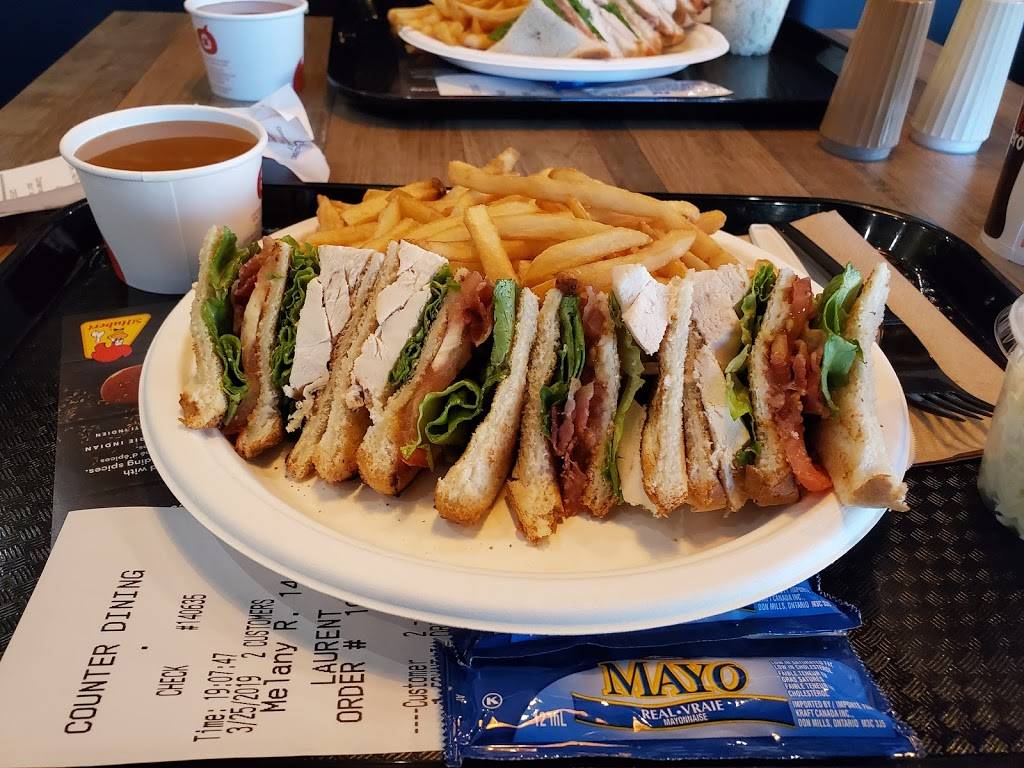 St-Hubert Express Casselman | restaurant | 16 Industria, Casselman, ON K0A 1M0, Canada | 6137642280 OR +1 613-764-2280