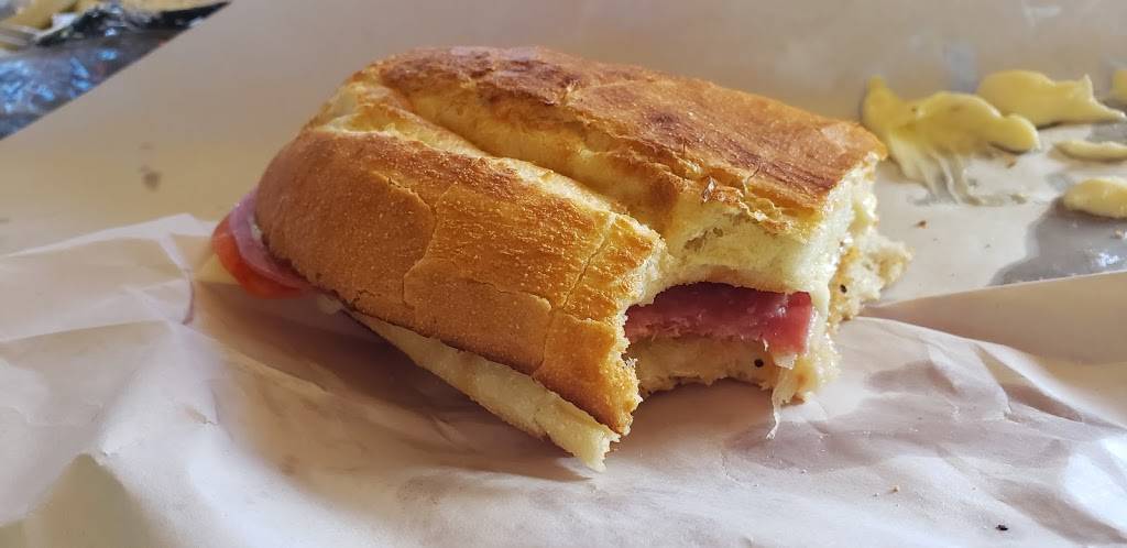 Bobs Sub | meal takeaway | 87 Tarentum Bridge Rd, New Kensington, PA 15068, USA | 7243350900 OR +1 724-335-0900