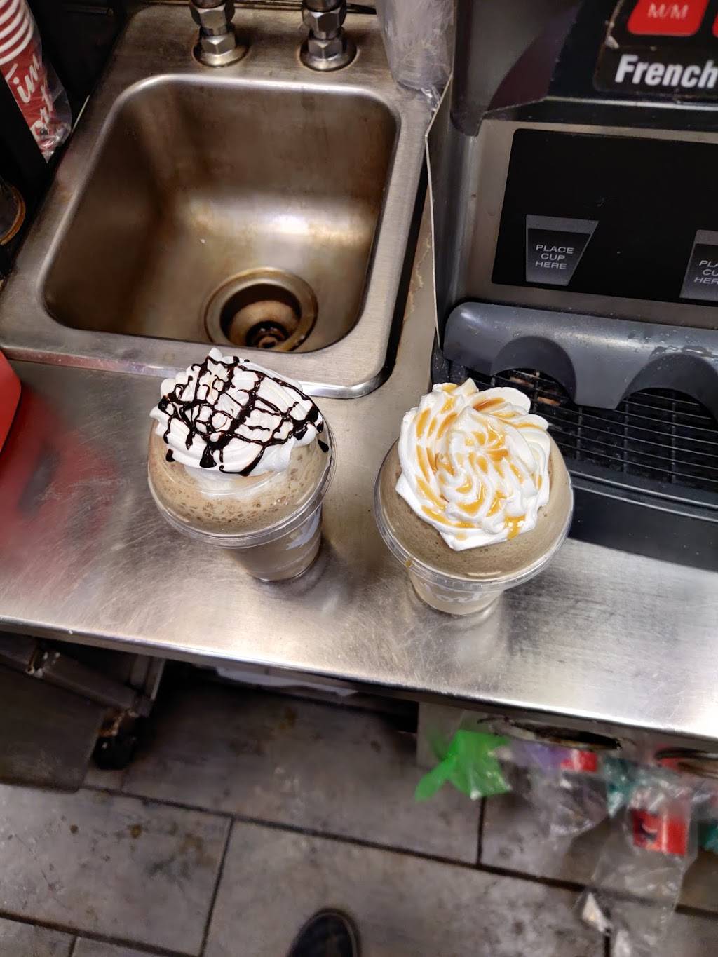 Tim Hortons | restaurant | 700 W Main St, Troy, OH 45373, USA | 9373354000 OR +1 937-335-4000