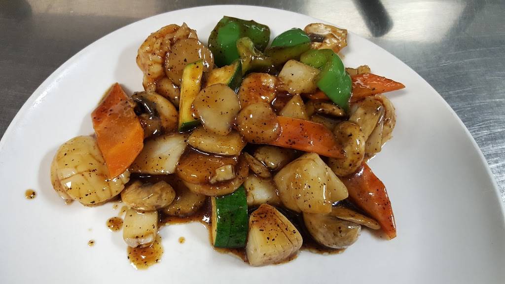 Chopsticks China Bistro | restaurant | 100 N Peachtree Pkwy, Peachtree City, GA 30269, USA | 6789021885 OR +1 678-902-1885