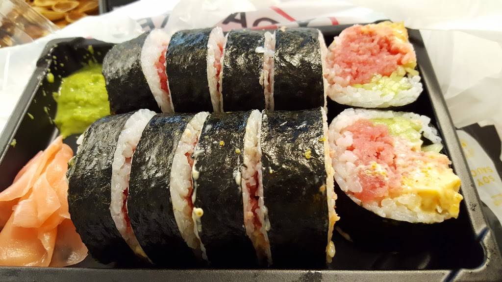 Panda Express | restaurant | 900 University Ave, Riverside, CA 92507, USA | 9518275754 OR +1 951-827-5754