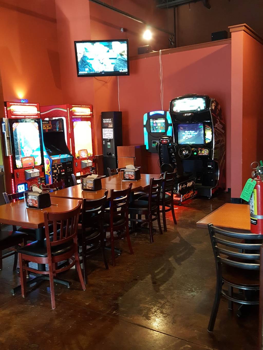 Me n eds Pizzeria | restaurant | 5105 W Goshen Ave, Visalia, CA 93291, USA | 5597131520 OR +1 559-713-1520