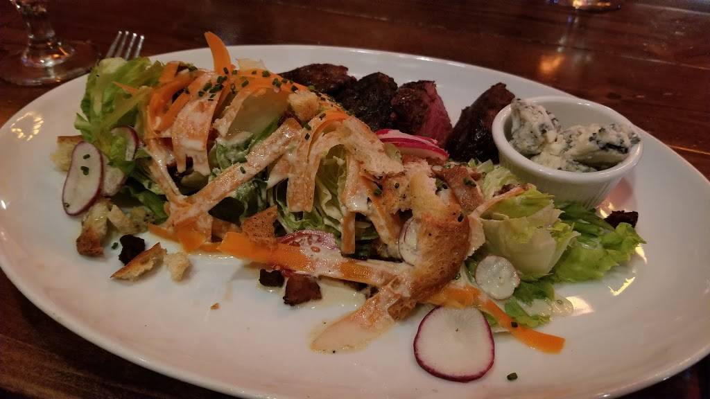 Moodys Bistro Bar & Beats | restaurant | 10007 Bridge St, Truckee, CA 96161, USA | 5305878688 OR +1 530-587-8688