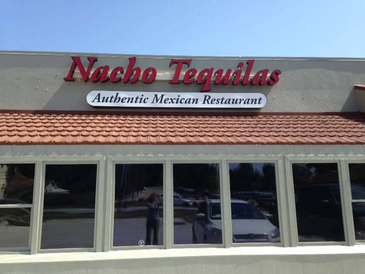 Nacho Tequilas | restaurant | 1945 NW 86th St, Clive, IA 50325, USA | 5152766487 OR +1 515-276-6487