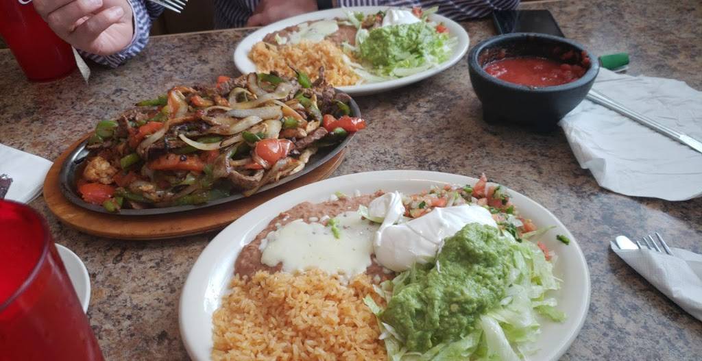 El Sombrero | restaurant | 6017 Nolensville Pike, Nashville, TN 37211, USA | 6154458758 OR +1 615-445-8758