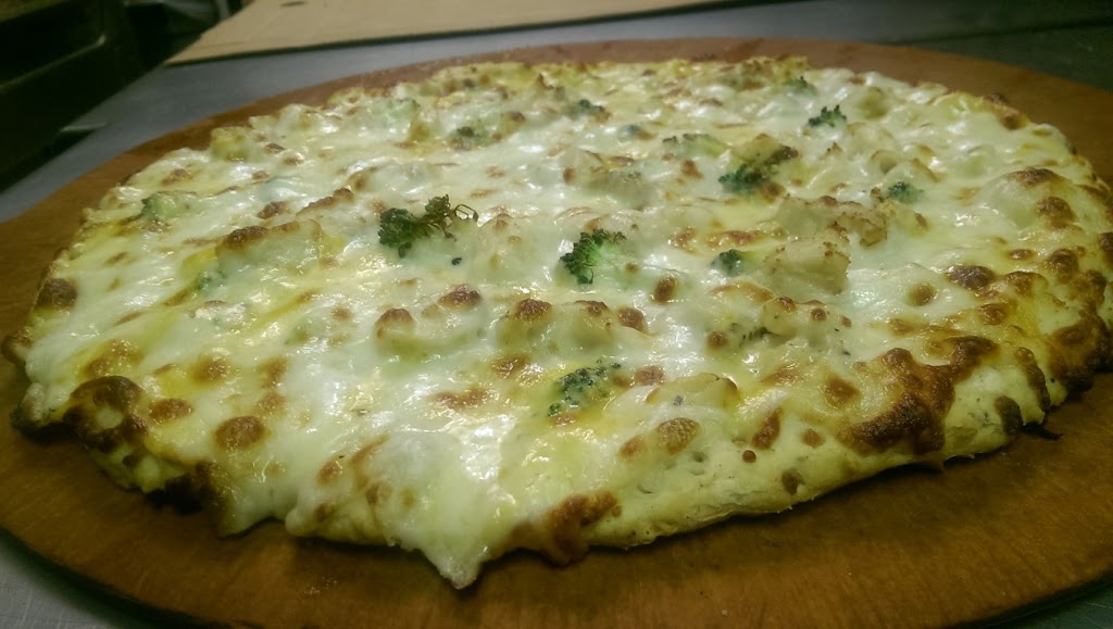 Boss Pizzeria and Sports Bar | meal delivery | 1301 W Russell St, Sioux Falls, SD 57104, USA | 6052752716 OR +1 605-275-2716