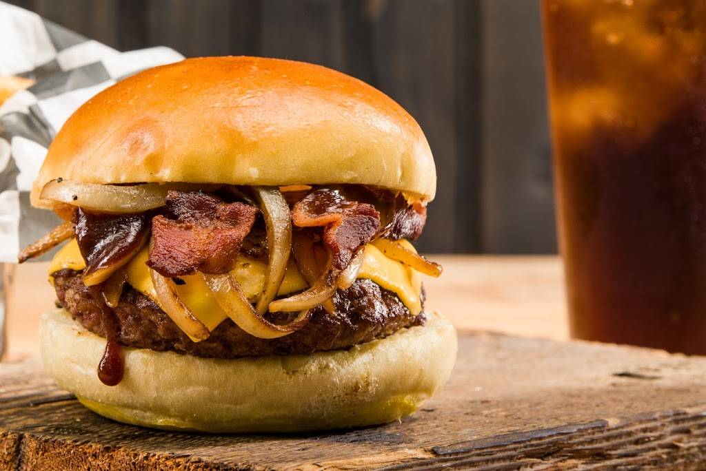 Streetside Burger | restaurant | 37401 Joy Rd, Westland, MI 48185, USA | 7344045757 OR +1 734-404-5757